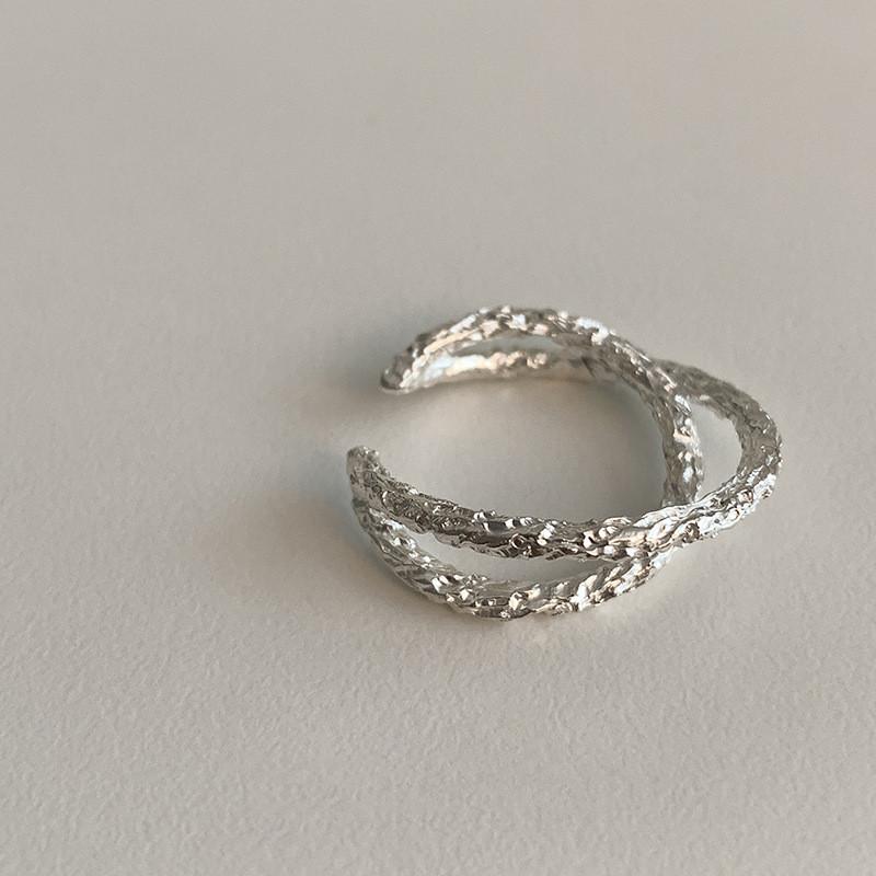 

Универсальное и стильное медное кольцо в форме креста для женщин с регулируемой посадкой