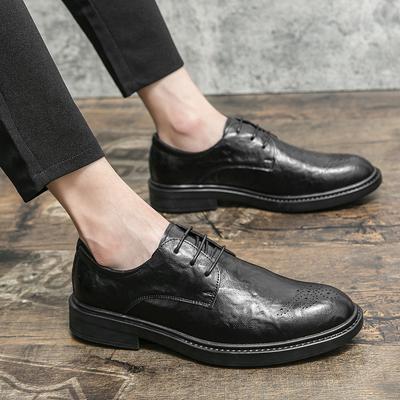 Chaussures habillées Brogue pour homme à la mode à lacets Chaussures décontractées pour costume pour homme Chaussures en cuir formelles d'extérieur Chaussures de mariage italiennes de banquet