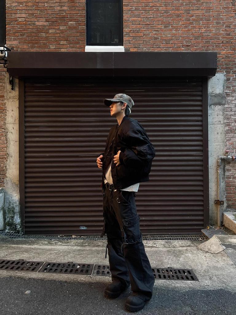 Unisex American-Style MA1 Bomber Jacket: Solid Color, Short, Wide, Loose-Fit Deconstructed Cotton Coat, Trendy Heavyweight Outerwear