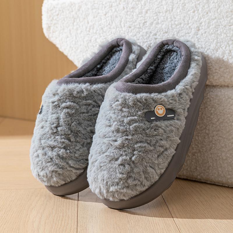 

Женские и мужские нескользящие плюшевые зимние хлопковые тапочки - закрывающие пятку, на толстой подошве, однотонные для домашнего использования весной и осенью. 40-41 (Runs small) серый
