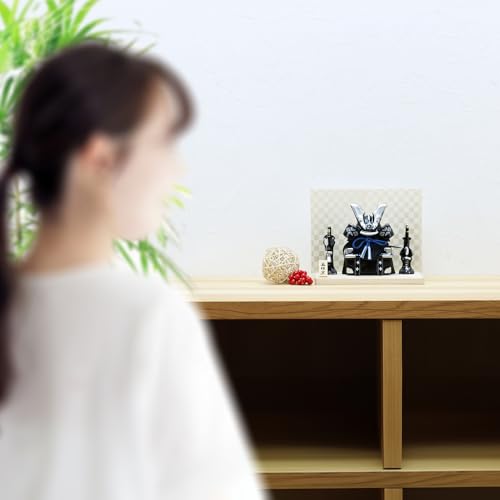 Osaka Choseido May Doll Helmet Ornament, Compact Mini Helmet, Boys' Day Ceremony, Ceramic, Black Lacquer, with White Screen