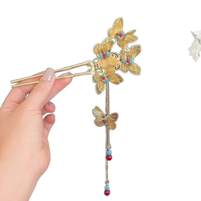 Retro Chinese Style Tassel Hairpin with Butterfly Bead Design