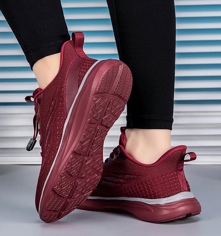 Brand Spring and Autumn Non-slip Lightweight Walking Shoes Casual Sports Breathable Mom Shoes