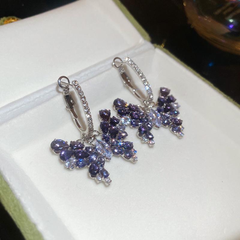 Silver Needle New Chinese Zircon Leaf Water Drop Earrings Light Luxury Premium Sense Earrings Retro Court Style Temperament Earrings Women