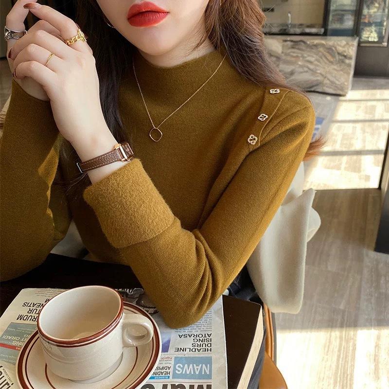 Fleece thickened bottoming shirt women's winter new integrated fleece sweater high-end knitted top