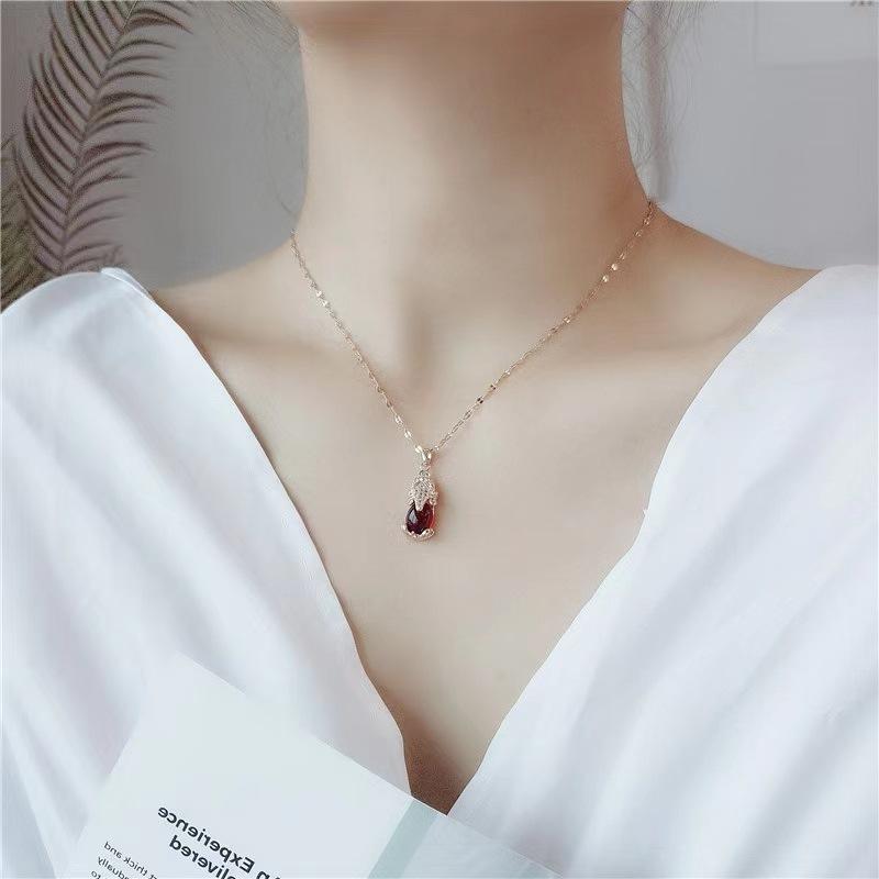 No Fading Pixiu Necklace Women'S Personality High-End Ruby Pendant Direct Sales Temperament Model