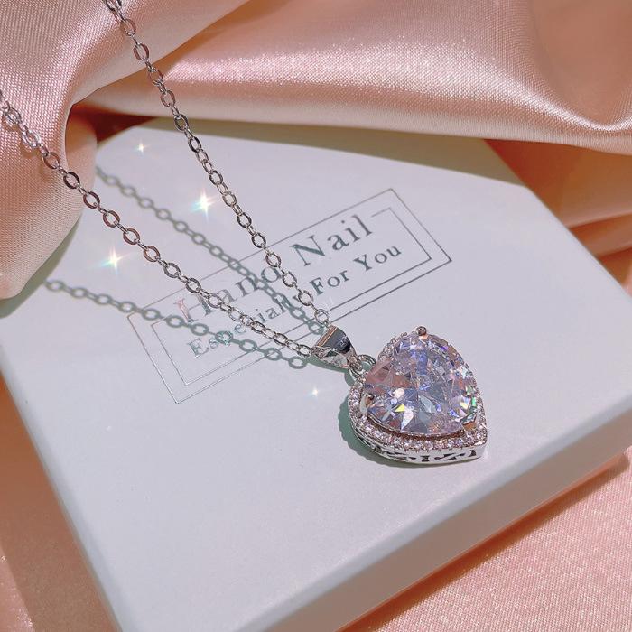 2026 Heart Zircon Set Vintage Personality Ring Necklace Earrings Peach Heart Three-piece Jewelry