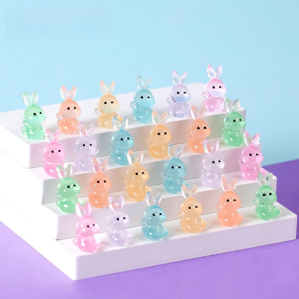 Adorable Cartoon Glow-in-the-dark Resin Rabbit Decorative Figurine For Desk
