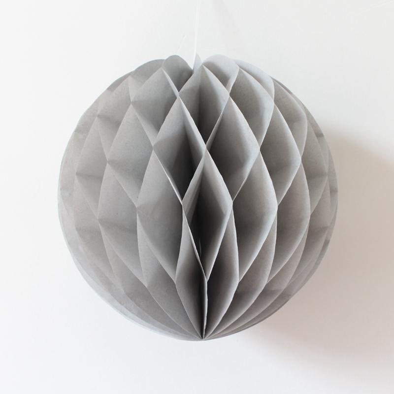 Hot Sale 10/15/20/25/30cm Decorative White Gray Tissue Paper Lantern Honeycomb Ball Wedding Kid Birthday Decoration Babyshower