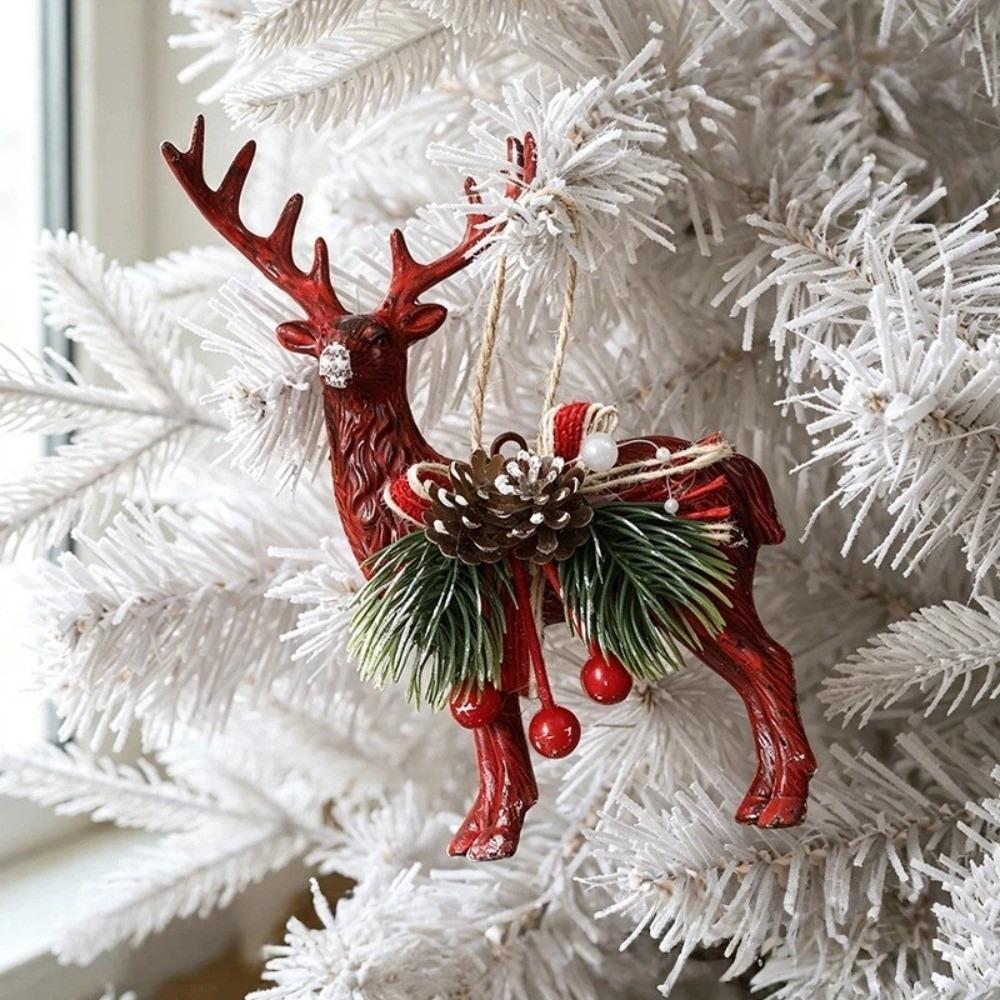 Vogel Rote Weihnachtsornamente Girlande Elch Weihnachtsbaumdekorationen Schneeflocken Schlittschuhe Schneefall Weihnachten Anhänger Fensterszene Dekor