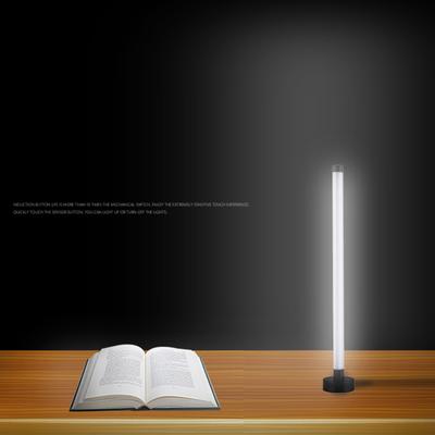 Lámpara de Pie LED de Esquina Luz Blanca Fría Lámpara LED de Pie Alta para Esquina de Salón Dormitorio Oficina