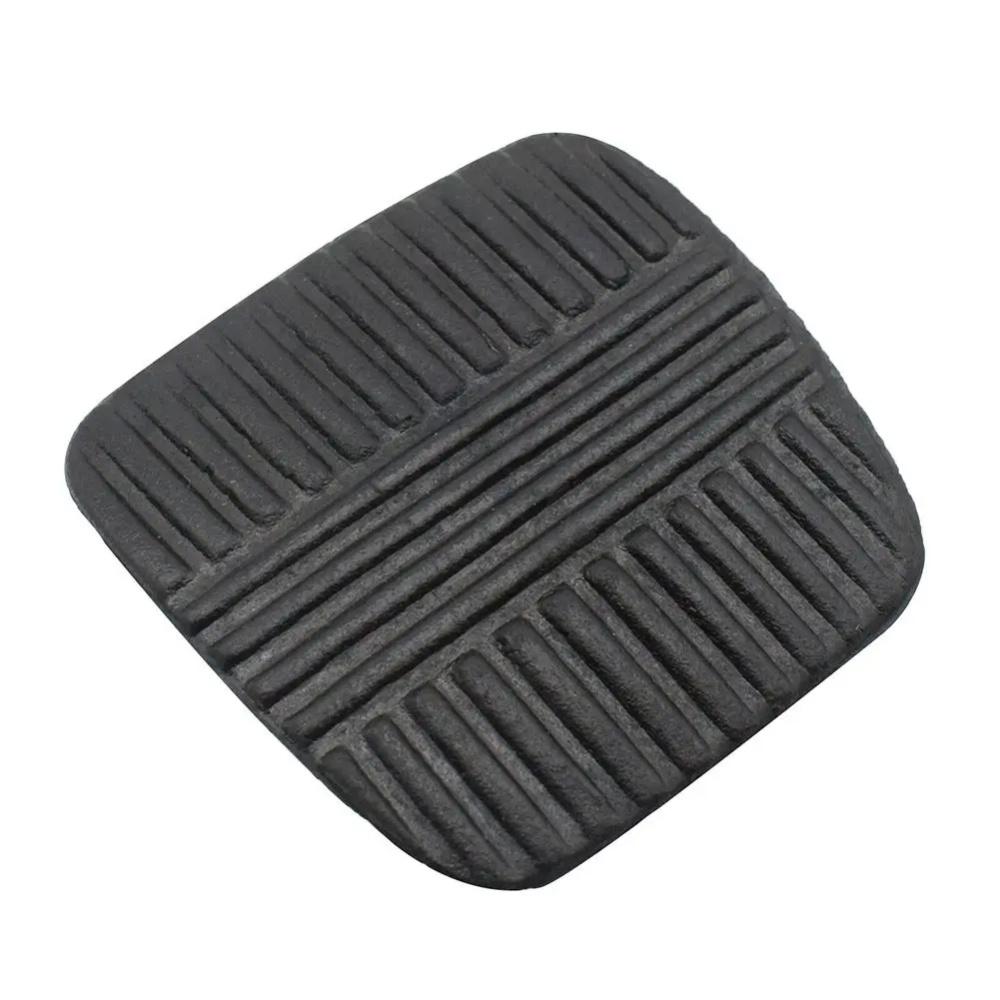 2Pcs Car Brake Clutch Pedal Pads Cover Black 49751-NI010 For Nissan MQ GQ