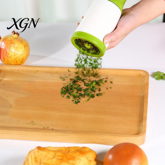 Manual Food Processor for Herbs Herb Grinder, Anti-Slip Grip Stainless Steel Blade Cutter, Portable Vegetable Mincer Pasta Handheld