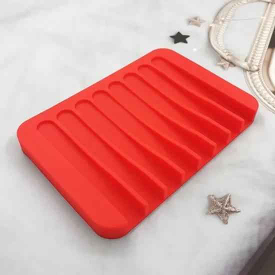

1 Pcs Self-Draining Soap DishSilicone Soap HolderMultifunctional No-Punch Non-Slip Storage Rack Drain Mat for Bathroom Kitchen