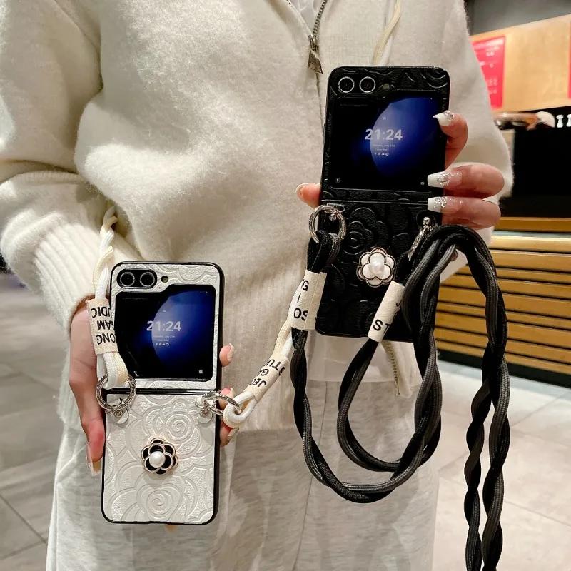 Crossbody Leather Flower Phone Case for Samsung Galaxy Z Flip 6 5 4 3 Flip6 Flip5 Flip4 Flip3 5G Hard Shell Shockproof Cover
