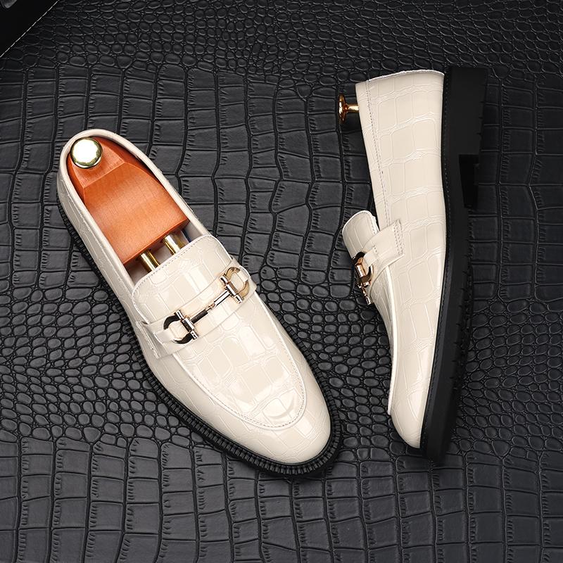 Fashion New Pointed Toe Beige Black Flats Metal Button Leather Shoes For Men Male Wedding Dress Prom Homecoming Shoes Zapatos Hombre