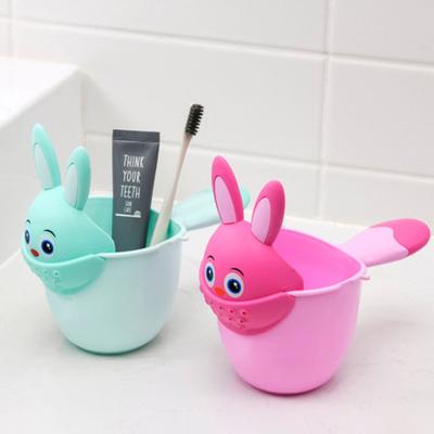 Baby Bad Wasserfall Spüler Shampoo Spülbecher Niedliche Cartoon Dusche Waschkopf