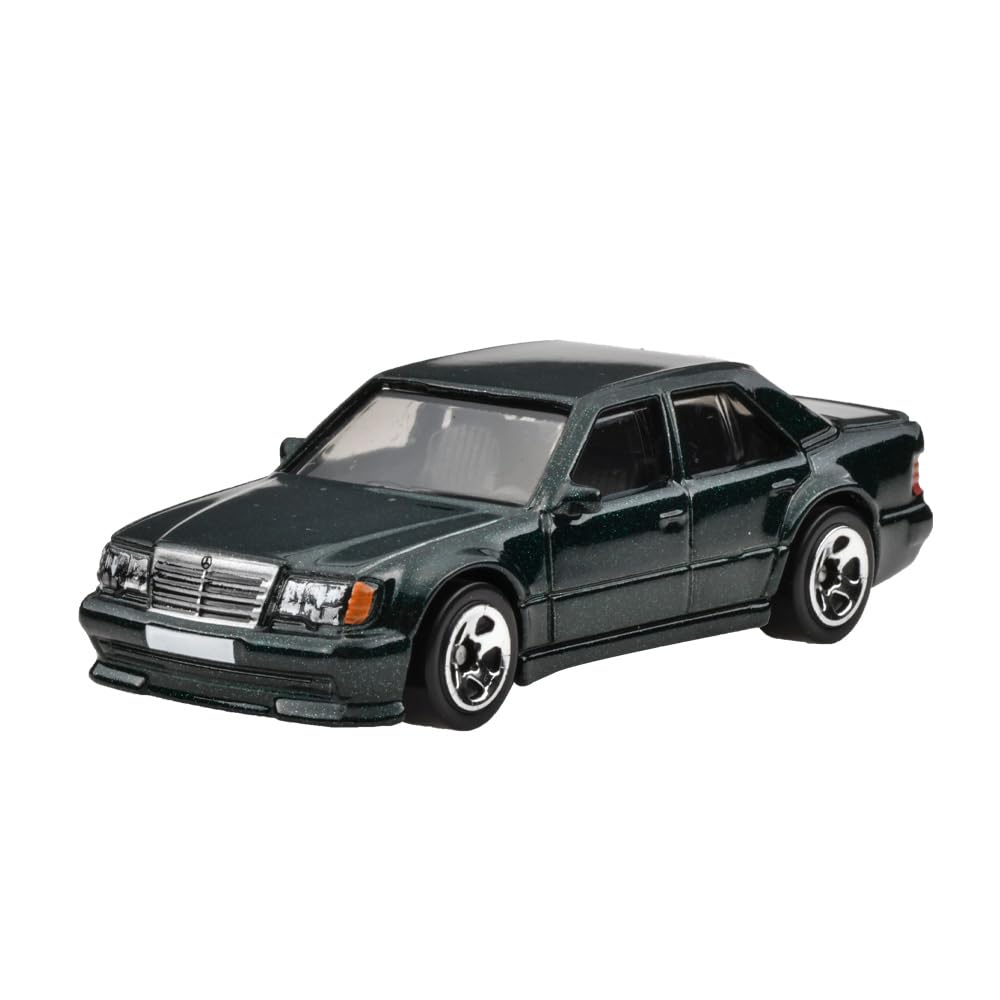Hot Wheels Basic Car 500E Vehicle Toy Minicar for Ages 3 and Up Green JFN67 Mercedes-Benz