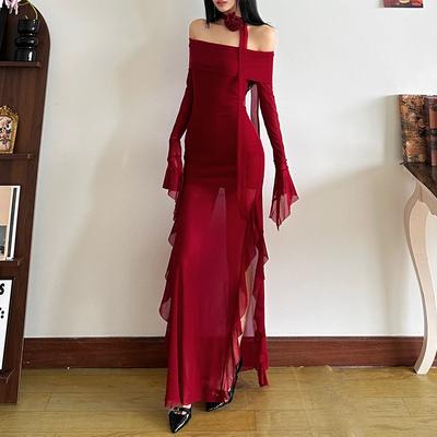 Autumn Women's Solid Color Slim-fit Fashion One-line Collar Long-sleeved Slit Dress