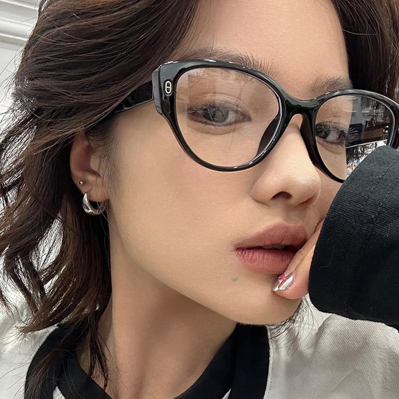 Women's Glasses, Cat-eye Frames, Anti-blue Light Glasses, Vintage Glasses Frames, Plain Glasses Frames, and Nearsighted Flat Glasses Can Be Matched