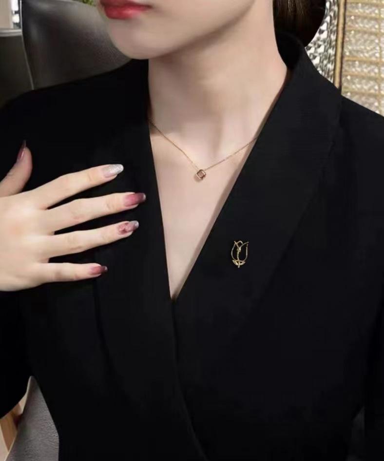 Exquisite Small Size Temperament Heart Brooches Pins For Women Lady Bow Knot Simplicity Flower Suit Clothing Accessories Gift