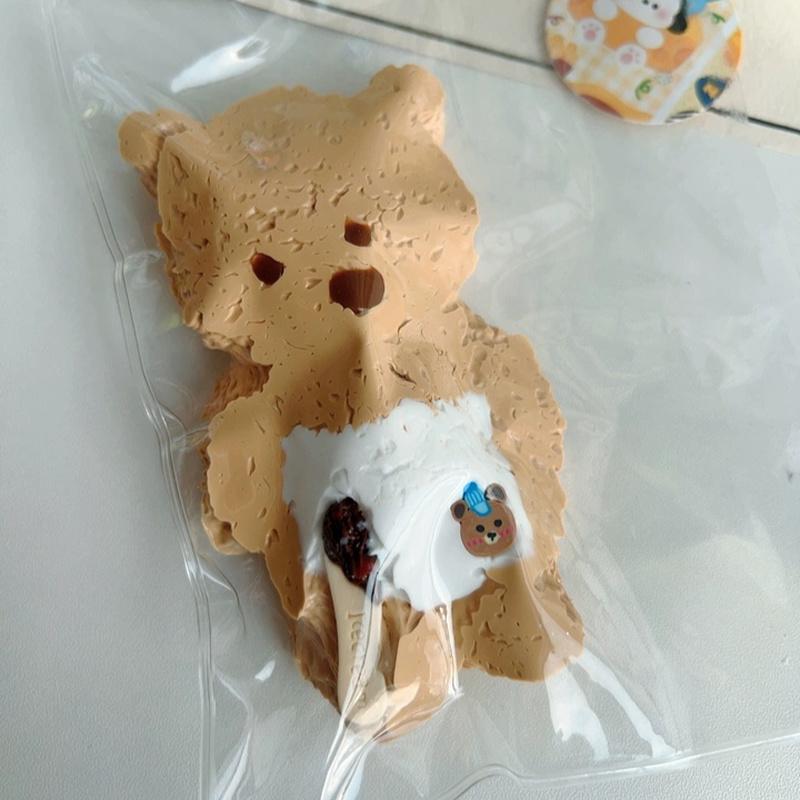 Cute Underpants Bear Squeeze Toys Food-Grade Silicone Super Soft Cream Mud Slow Rebound Stress-Relieving Stress-Relieving Toy