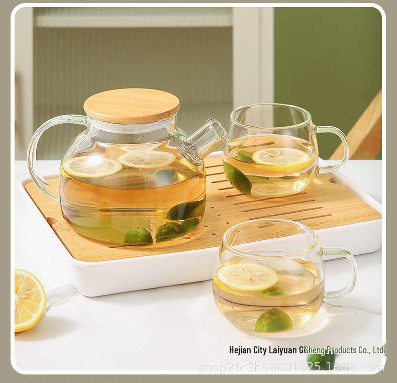 Borosilicate Glass Cold Water Pitcher with Filter and Bamboo Steel Lid