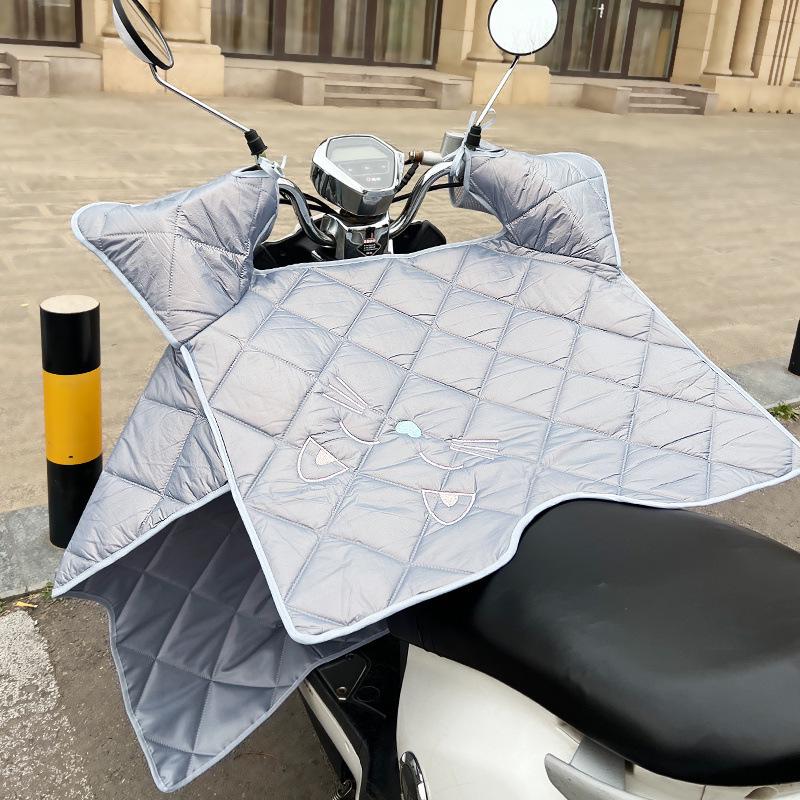 Four Seasons Universal Medium-Thick Electric Vehicle Windshield Sunshade: Waterproof Summer Protection for Motorcycles and Electric Vehicles