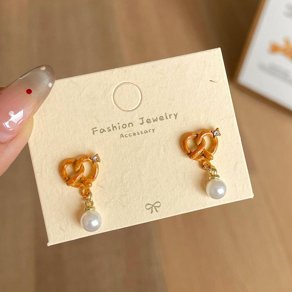 Mini Sterling Silver Cartoon Stud Earrings - Cute Autumn Winter Caramel Bread Design