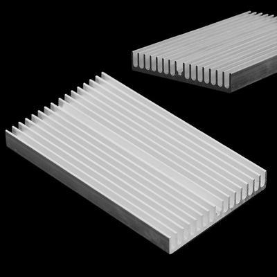 Chip dissipatore di calore per radiatore in alluminio da 100 * 60 * 10 mm per transistor di potenza IC LED