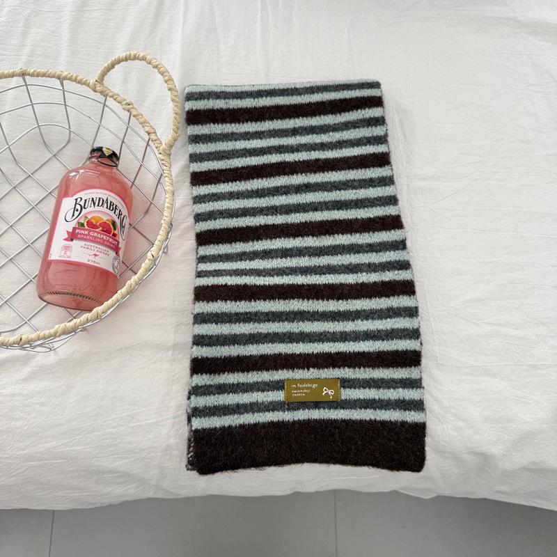 Colorful Striped Korean Style Scarf: Warm, Windproof Autumn & Winter Accessory for Students