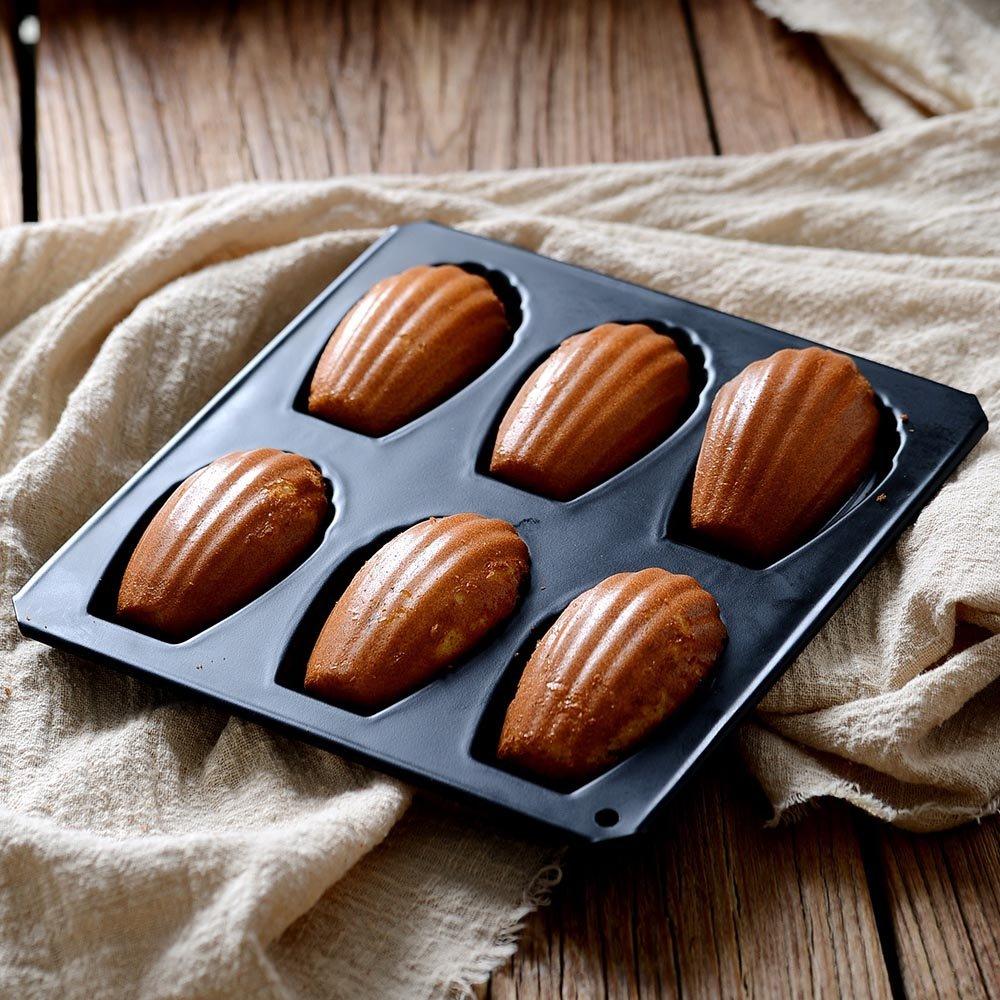 Tiger Crown Top Black Ceracom Madeleine Shell Mold, 6-Cavity, No. 5045, Steel Silicone Resin Coating, Japan, WMD30