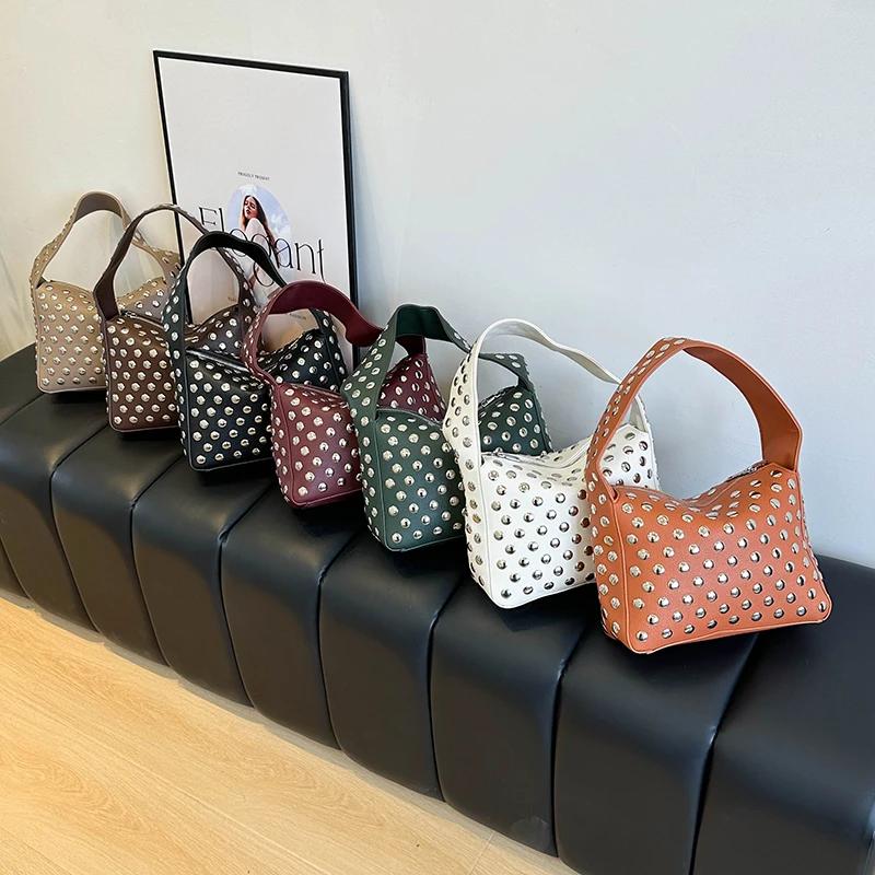 High Quality Solid PU Versatile Small Square Bag Youth Rivet Decoration Sweet Shoulder Bag Sewing Thread Concise Women's Handbag