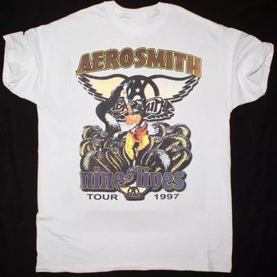 Tops – T-Shirts