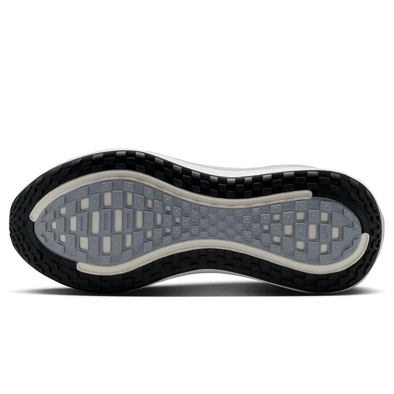 Nike Men's Vomero Plus Running Shoes