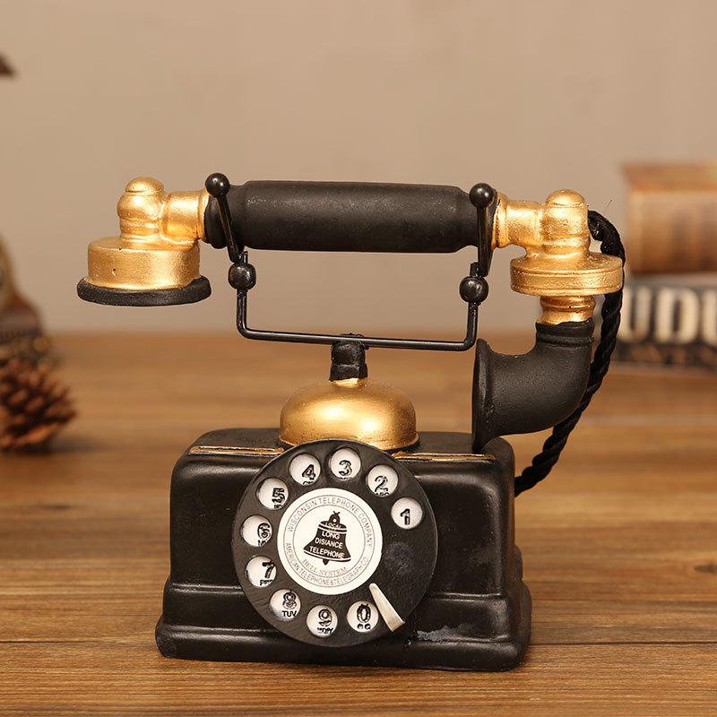 Vintage Nostalgic Telephone Ornaments for Creative Decor and Movie Sets