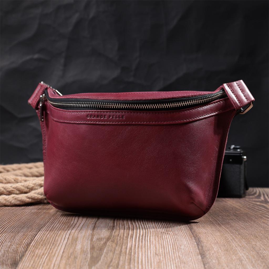 Трендовая бананка для женщин из натуральной кожи GRANDE PELLE Bag 22815 Розовый