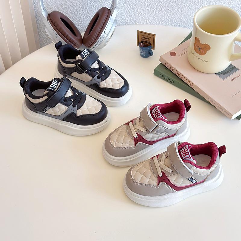 Children's Contrasting Sports Shoes Spring and Autumn 2025 Boys' Children's Leather Casual Shoes Girls' Running Shoes Versatile