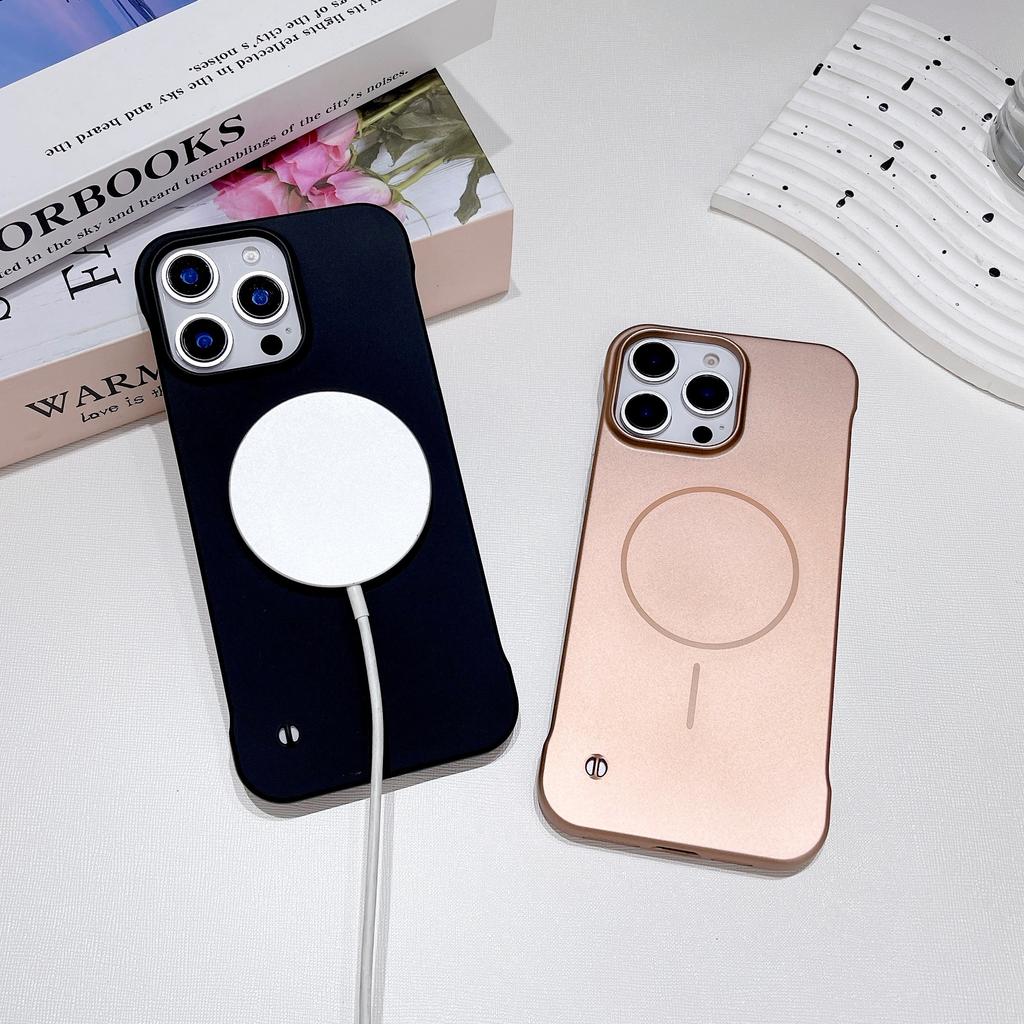For iPhone 16 Pro Magnetic Case Borderless Hard PC Phone Back Cover