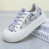 New autumn breathable fashionable anti slip board shoes women lightweight comfortable soft soled low top casual shoes
