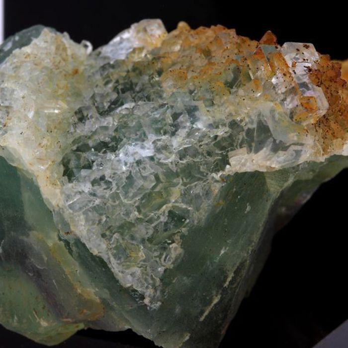 Fluorite + Quartz 252.6 carats