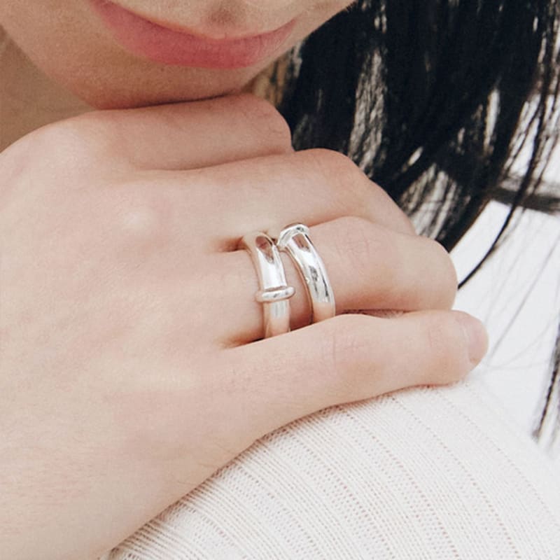 LUMIAH QUIET TIED RING