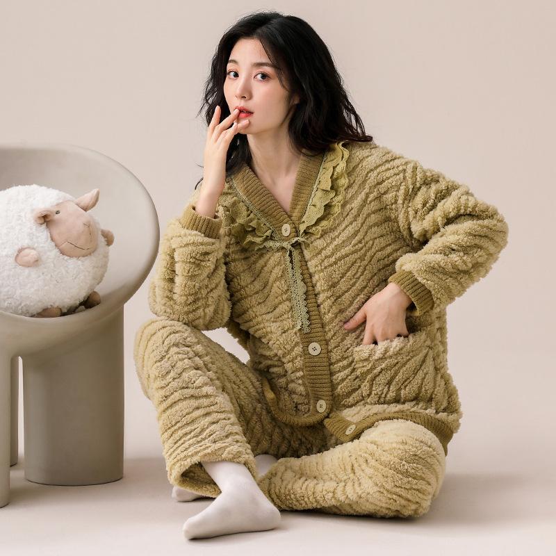 Coral Fleece Pajamas Women'S Autumn And Winter Fleece Thickened Warm Suit Winter Flannel Casual Can Be Worn Outside Loungewear