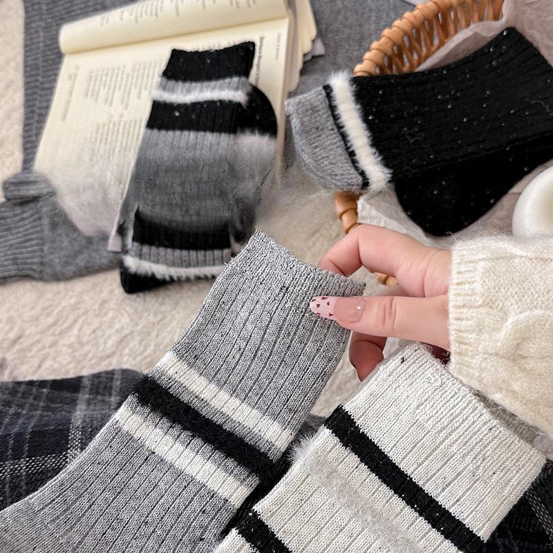 Grey Wool Socks, Autumn and Winter Socks, Women's Mid-calf Socks, Boneless Socks, Warm Thickened Striped Pile-up Long Socks