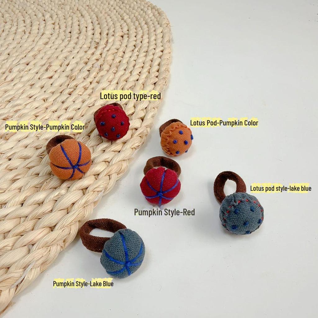 Dreieckstuch aus Seide im Retro-Stil – schmales Hals-Accessoire für Damen im Sommer