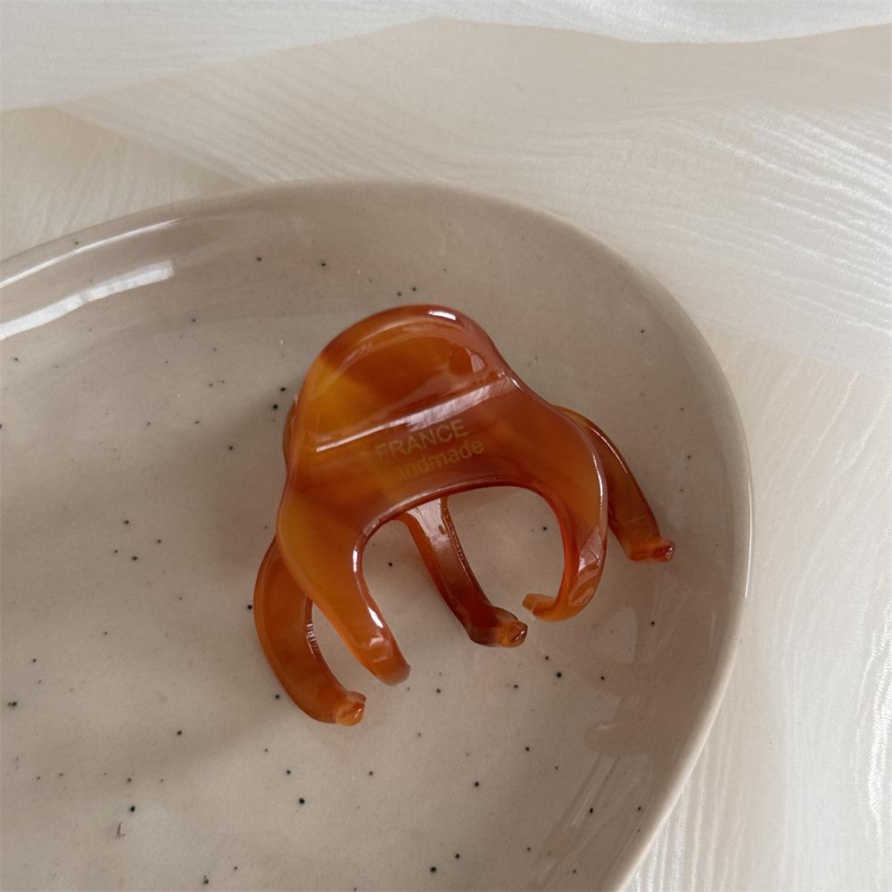 Korean Simple Small Size Octopus Grip Acetate Shark Clip Half-Scratch High-Grade Ponytail Hair Claw Hair Accessories
