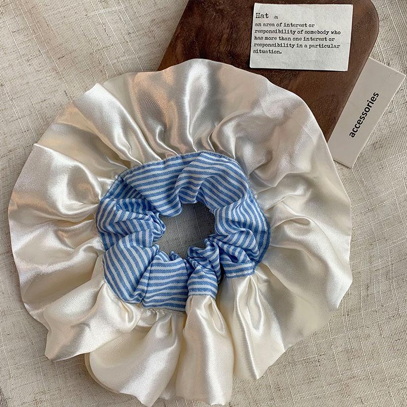 Creamy Satin Lace Blue Striped Ballet-Style Scrunchie Hair Tie