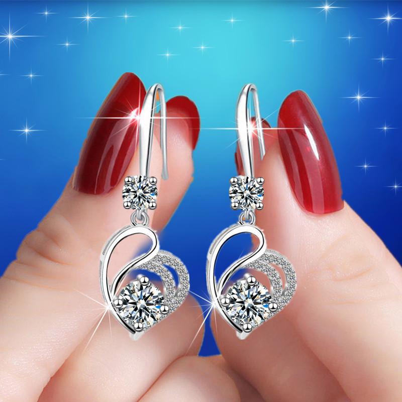 Rote Diamantherz-Ohrringe in mittlerer Länge, Anhänger in Herzform, Ohrringe für Damen, koreanische Ausgabe, exquisiter, hochwertiger Schmuck