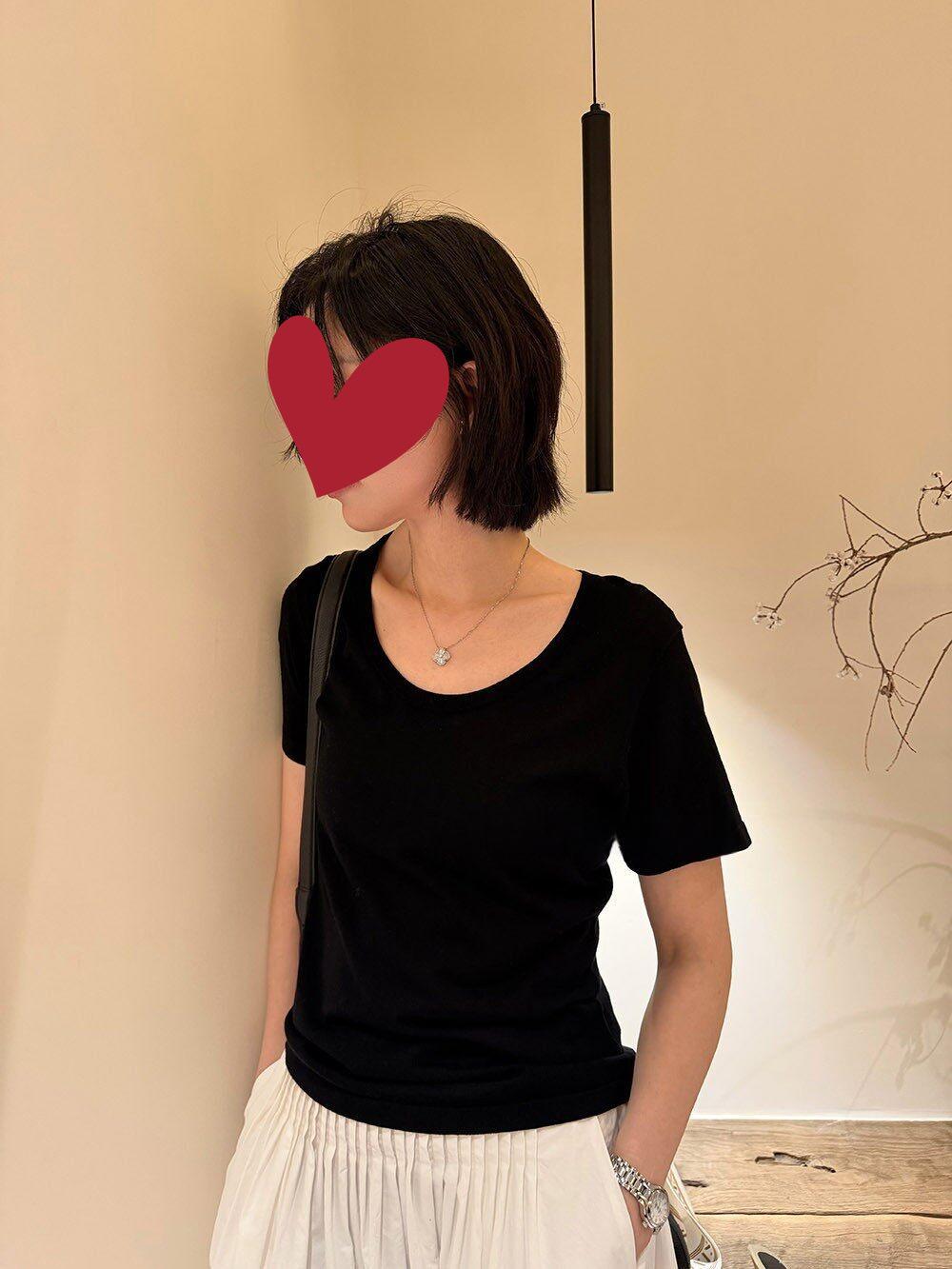

Clavicle U-neck Tencel Knit Sweater - Short-Sleeved, Versatile, 2026 Early Spring Arrival Small