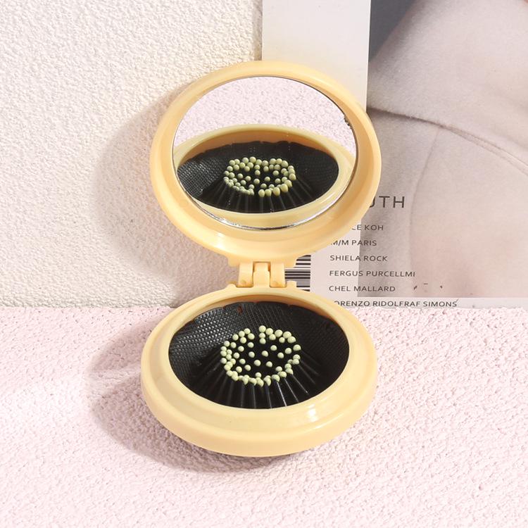 Small Comb Portable Mirror Massage Comb Creative Cute All-in-one Girl Air Cushion Comb Mini Folding Airbag Comb